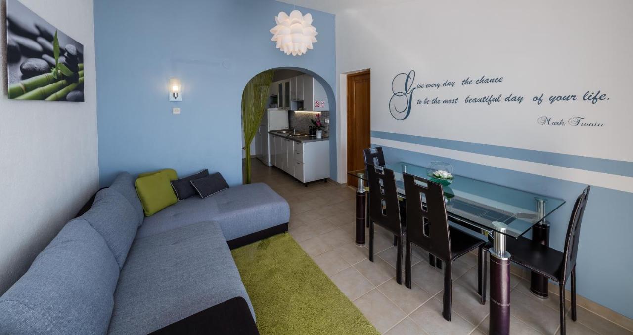 Adriatic Sea View Apartment Trogir